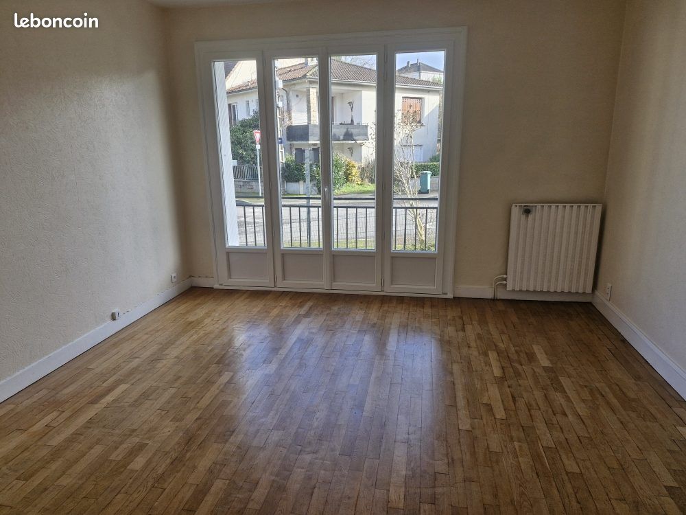 Appartement 4 pièces 90 m² · à Limoges · 90 m² · 730 €