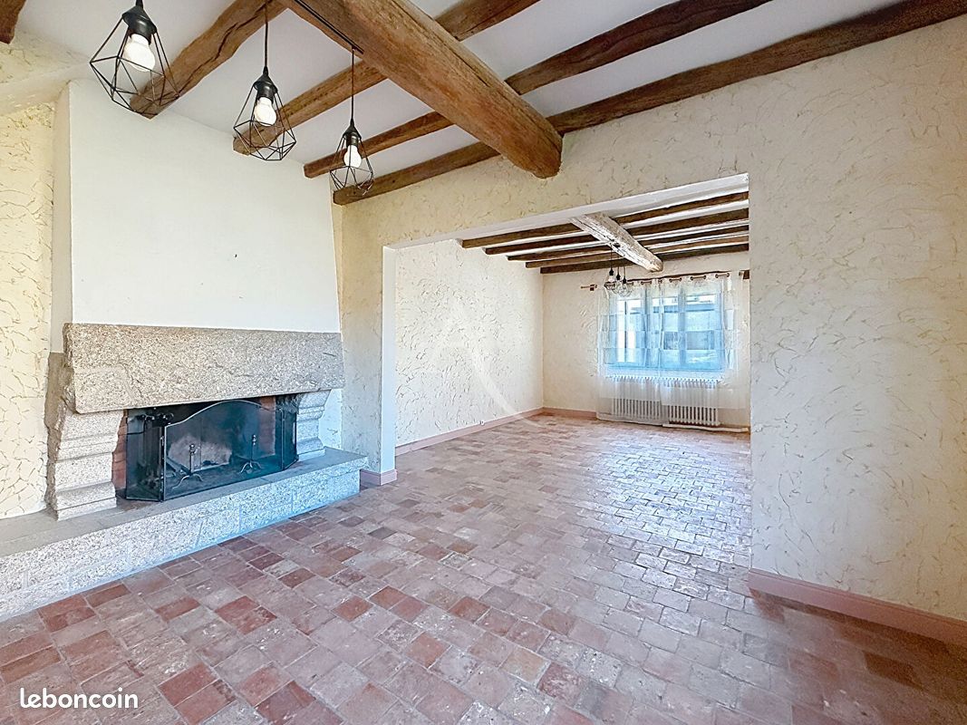 Maison 5 pièces 110 m² · à Trélazé · 110 m² · 980 €
