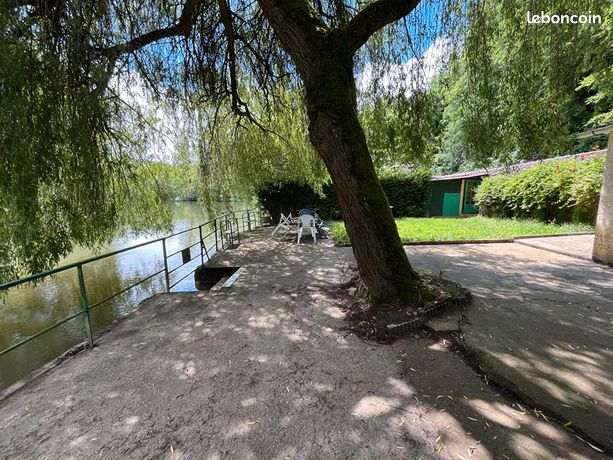 Terrain 195 m² ST BENOIT