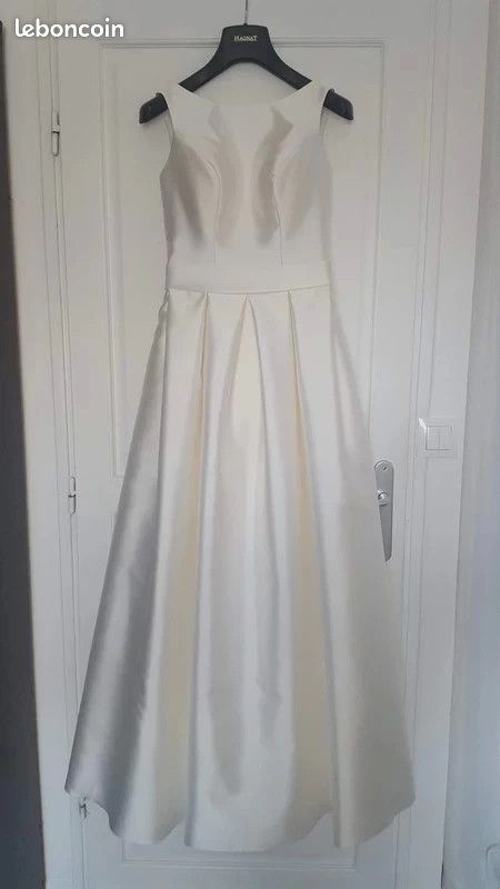 Robe de mariée Ivory (image 1)