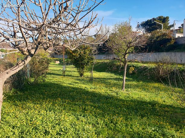 Terrain 829 m² LES PENNES MIRABEAU