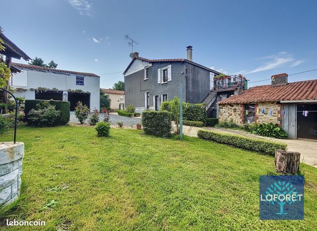 Maison 9 pièces 196 m²