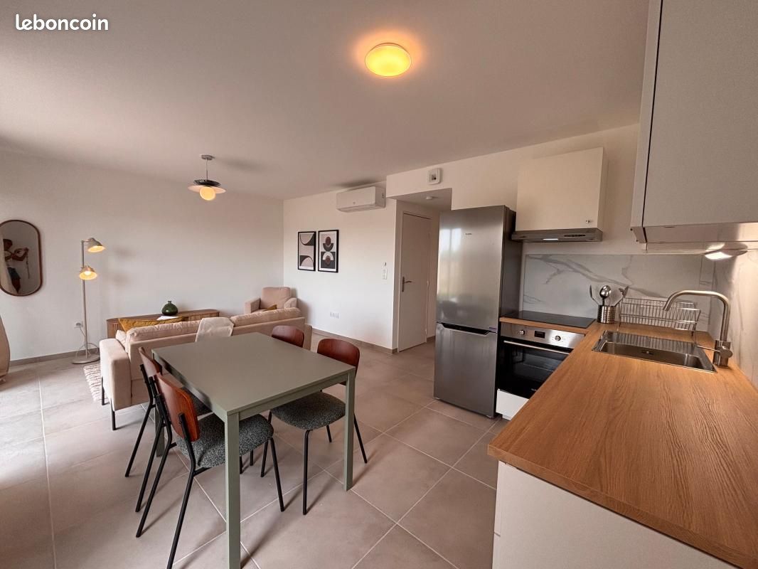 Maison 4 pièces 85 m² · à Saint-Martin-de-Crau · 85 m² · 1 180 €/mois
