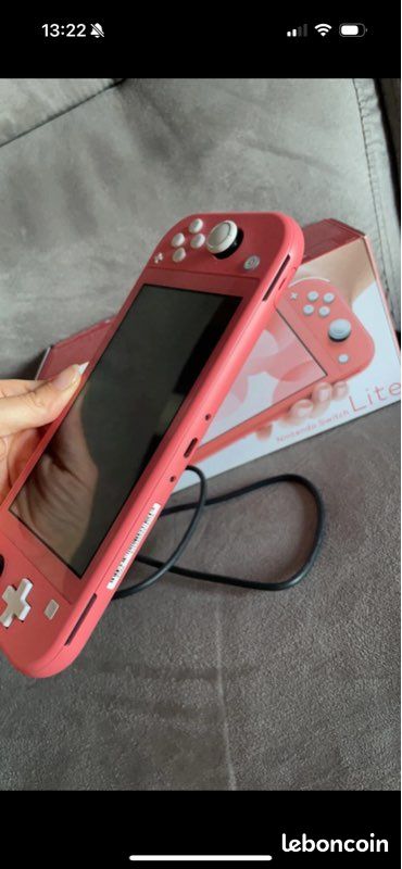 Nintendo Switch Lite Corail (image 3)