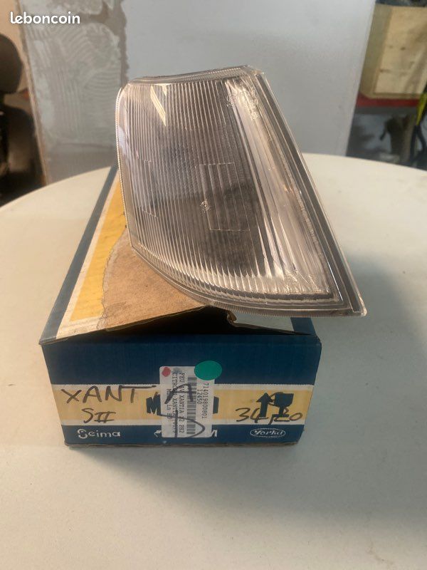 Clignotant avant Citroen xantia (image 1)