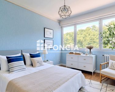 Appartement 219 000 € - 114 m²