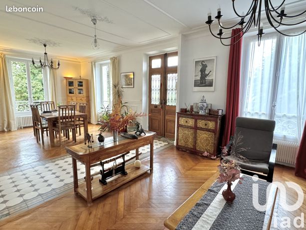 Maison 7 pièces 160 m²
