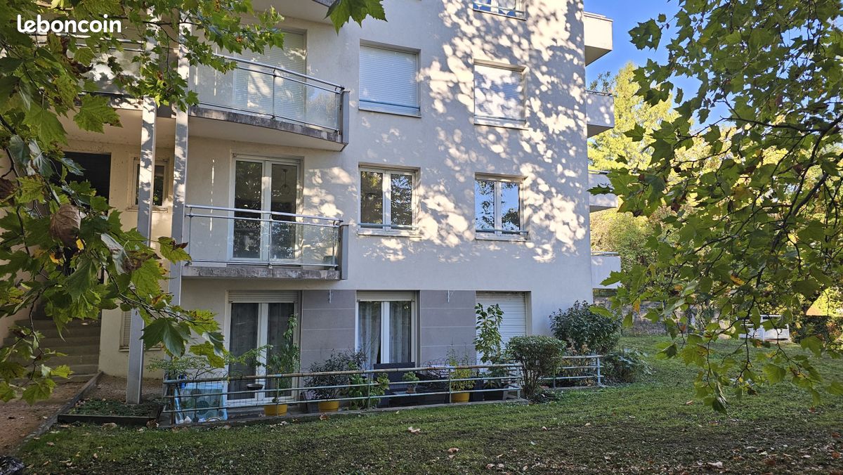 Appartement 2 pièces 49 m² · à Clermont-Ferrand · 49 m² · 650 €/mois