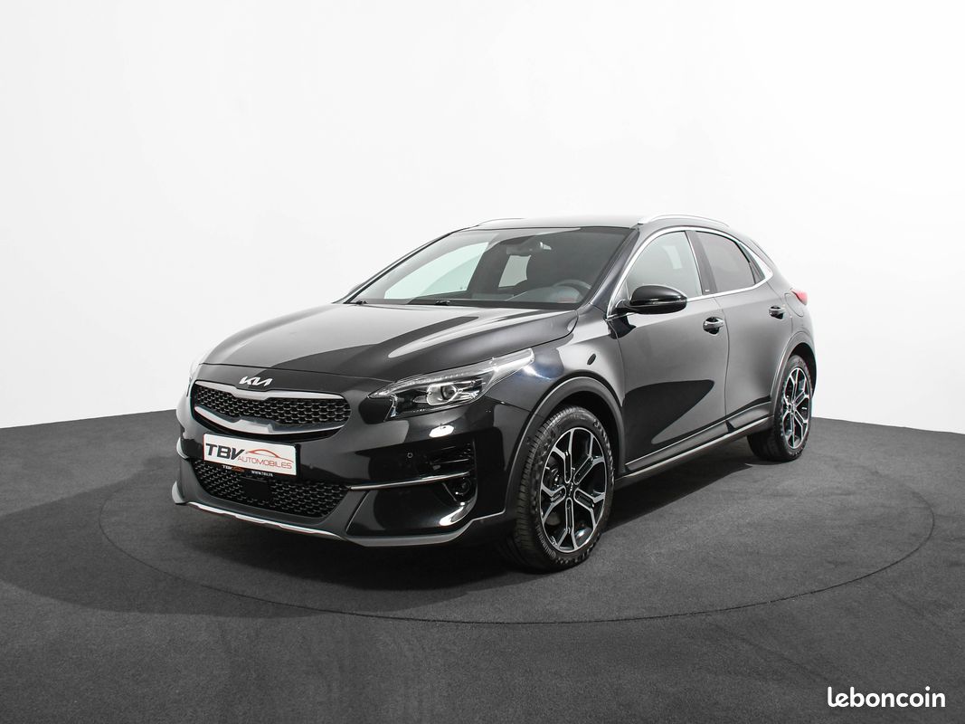 Kia xceed 1.5 t-gdi 160 cv type black xdition keyless hi-fi jbl virtual cockpit acc front assist lane assist park assist sieges elec. Et chauffants gps carplay feux led jantes 18″ (image 1)