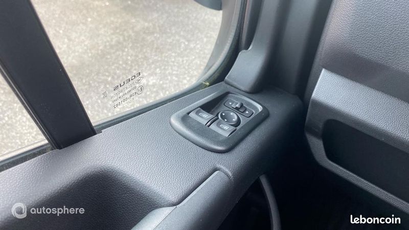 Renault Master Véhicule utilitaire ou Société F3500 L3 2.3 Blue dCi 145ch Double Cabine Confort EuroVI (image 29)