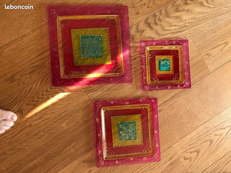 Trois assiettes gigogne (image 2)
