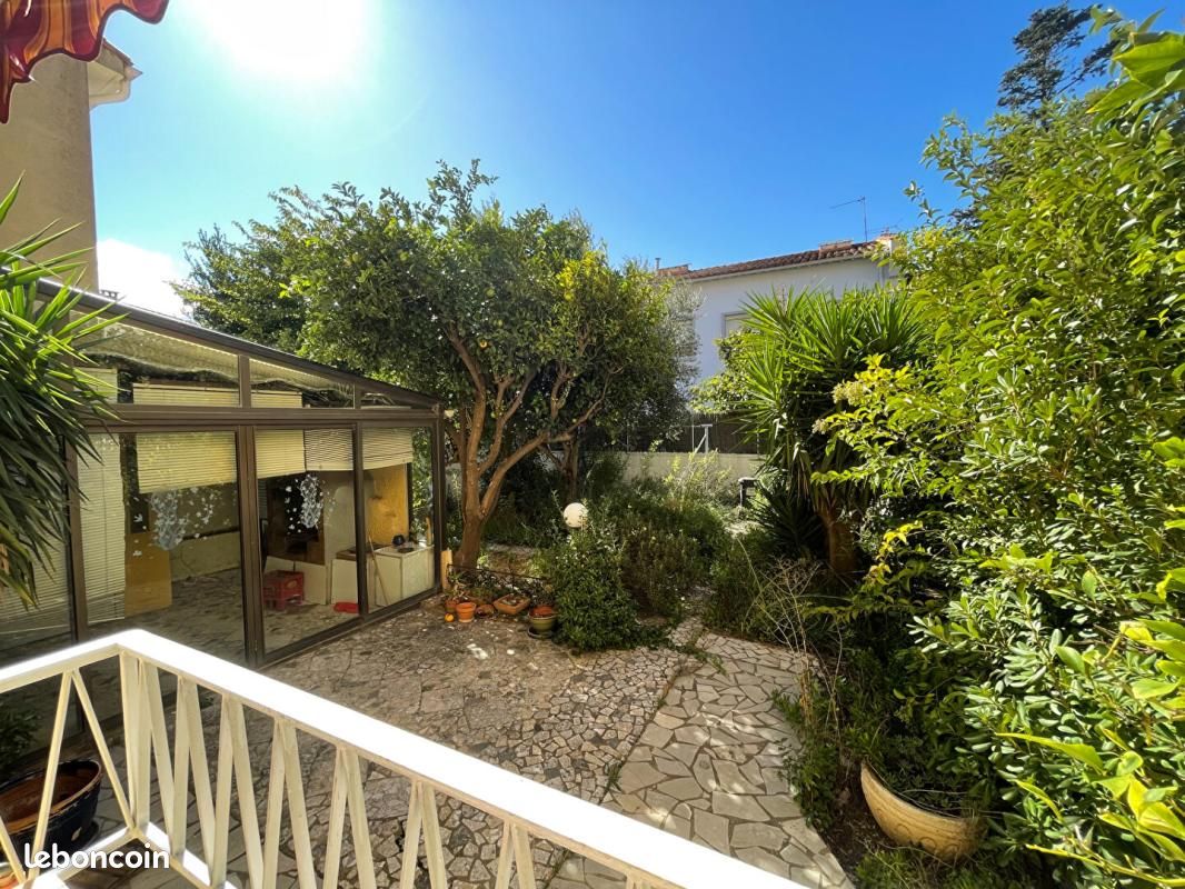 Maison 5 pièces 100 m² · à Perpignan · 100 m² · 1 380 €/mois