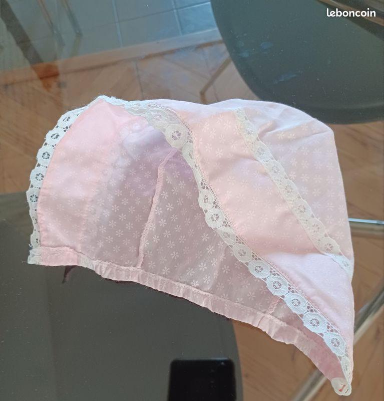 VETEMENTS ANCIENS POUR ENFANTS OU POUPEES