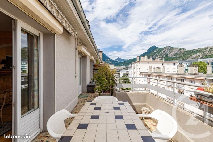 Appartement 3 pièces 72 m² — 2