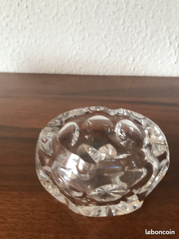 Saladier et cendrier en cristal (image 3)