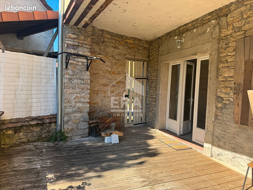 Immeuble 10 pièces 290 m² · à Héricourt · 290 m² · 147 000 €