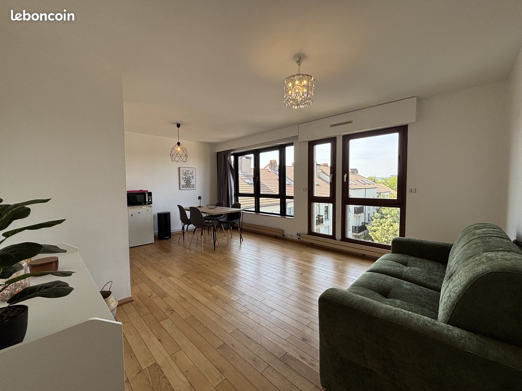 Appartement 1 pièce 32 m² · à Metz · 32 m² · 650 €