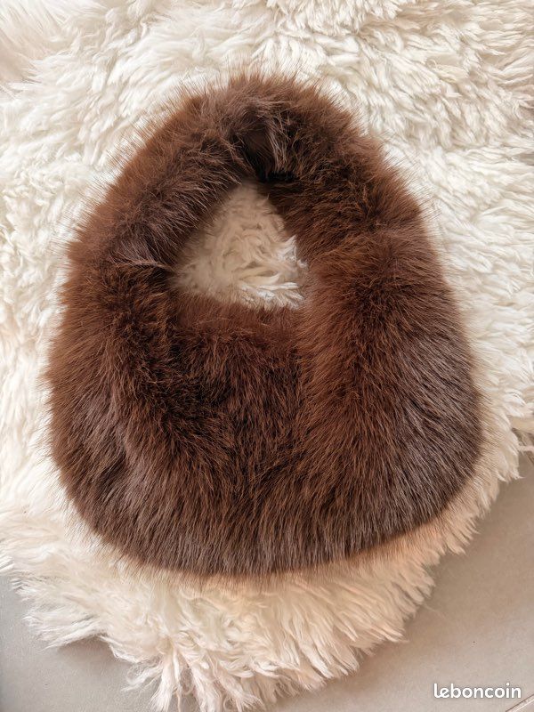 Sac en fausse fourrure - Blanc, noir, marron (image 5)