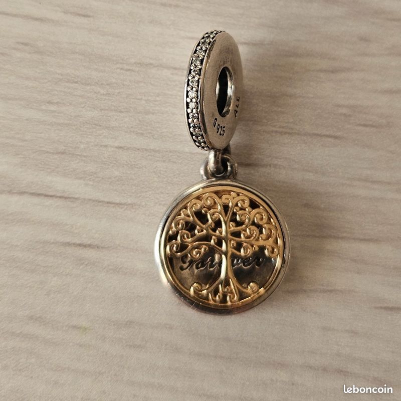 Pandora pendentif arbre de vie family forever Montres Bijoux