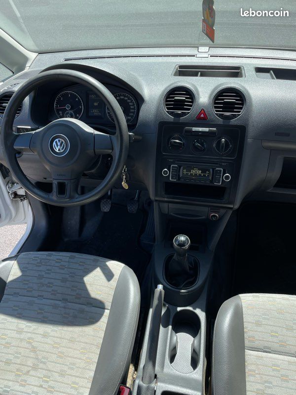 VOLKSWAGEN CADDY 1.6 TDI 105cv (image 9)