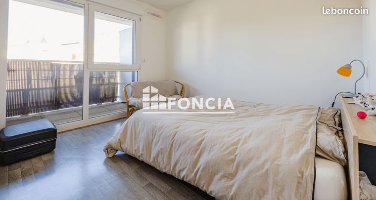Exclusivite - a vendre type 2 avec balcon et parking sécurisé - libre d'occupation — 6