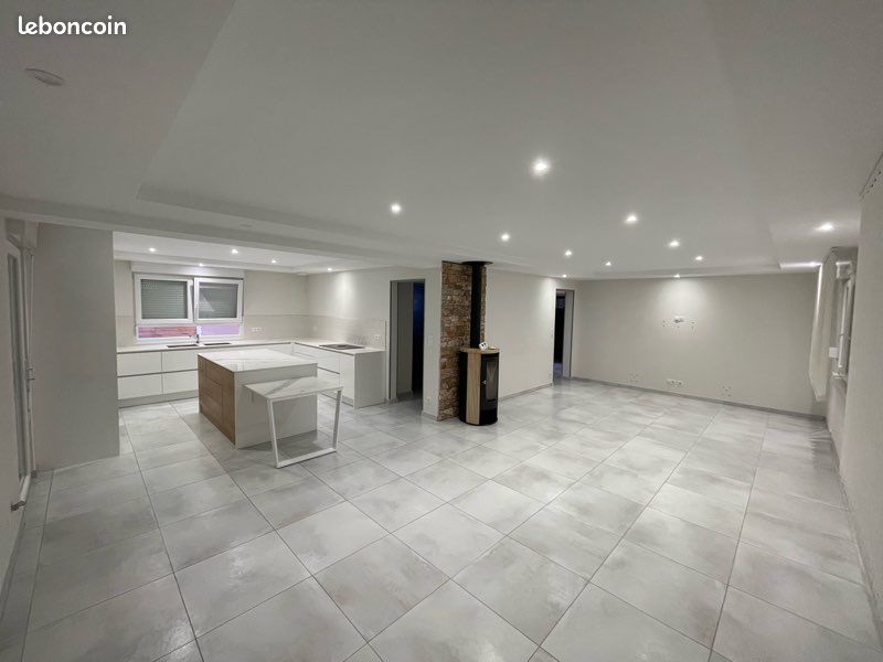 Appartement 3 pièces 90 m² · à Lupstein · 90 m² · 1 100 €