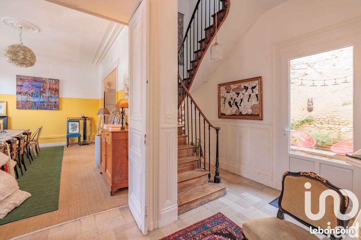 Maison 7 pièces 280 m² - Cognac 16100 (image 2)