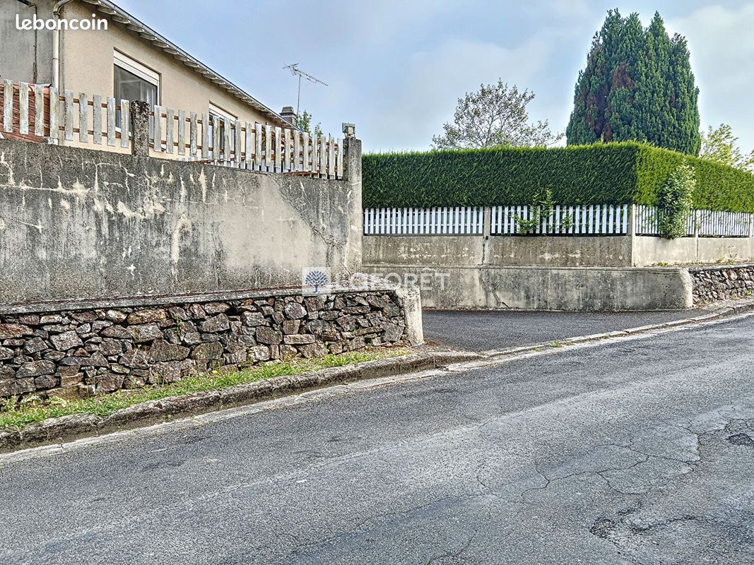 Pavillon 5 pièces 110 m² - Vernoux-en-Gâtine 79240 (image principale 17)