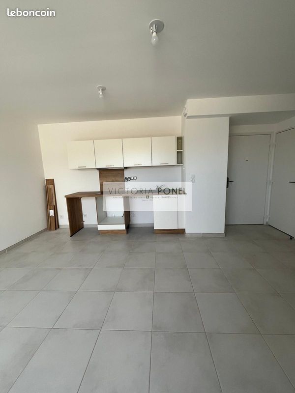 Appartement 2 pièces 48 m² · à Hyères · 48 m² · 755 €/mois