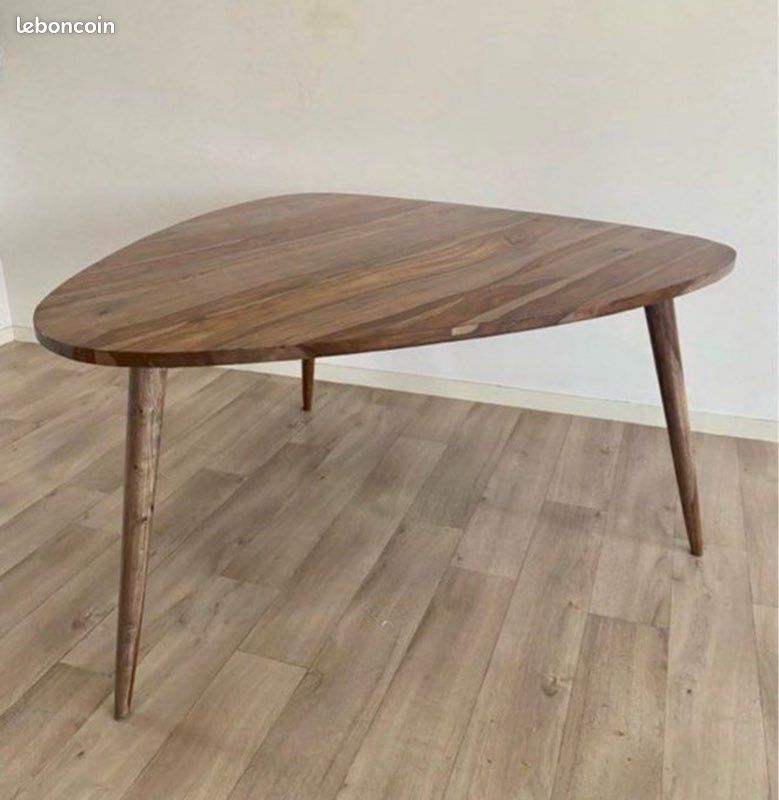 Table de salle à manger en bois massif – Très bon état (image 2)