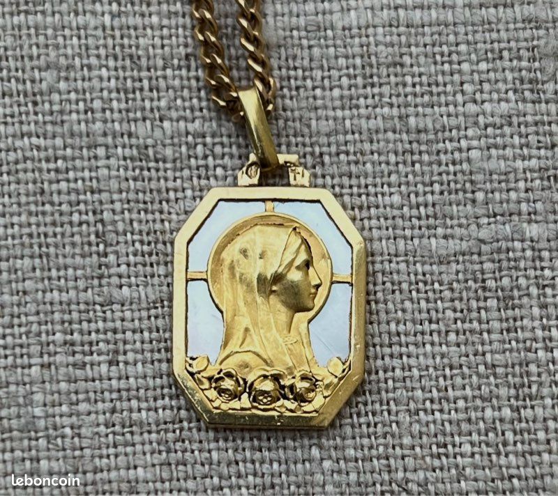 Pendentif Ancien Or De Tolède Portrait Femme Sur Lucite Effet Nacre - Occasion, Bijou Vintage