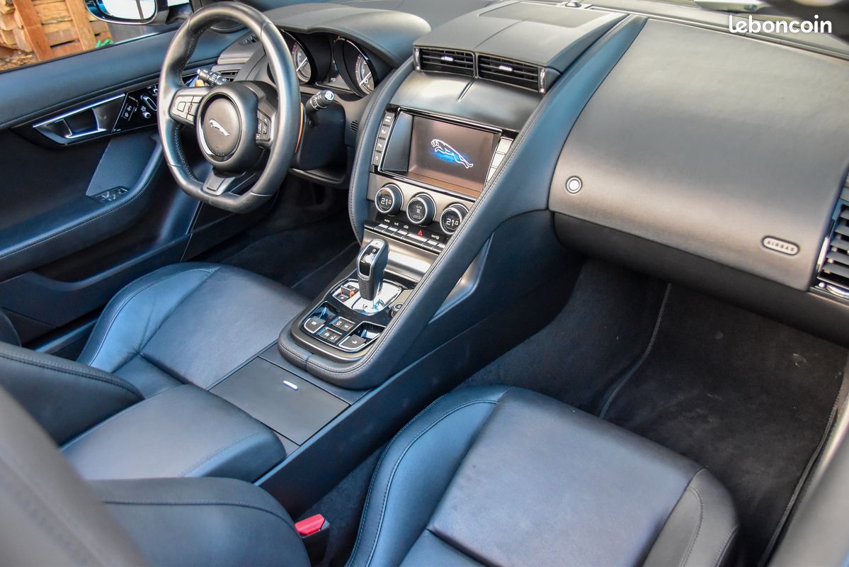 Jaguar F-Type Cabriolet 3.0 V6 S 380ch *Polaris White / Origine France (image 8)
