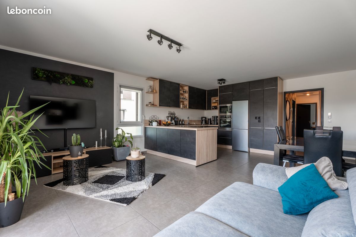 Appartement 4 pièces 85 m² · à Ornex · 85 m² · 2 600 €/mois