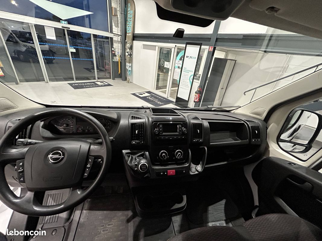 Opel movano fgn 3.3t l2h2 140 blue hdi s&s (image 8)