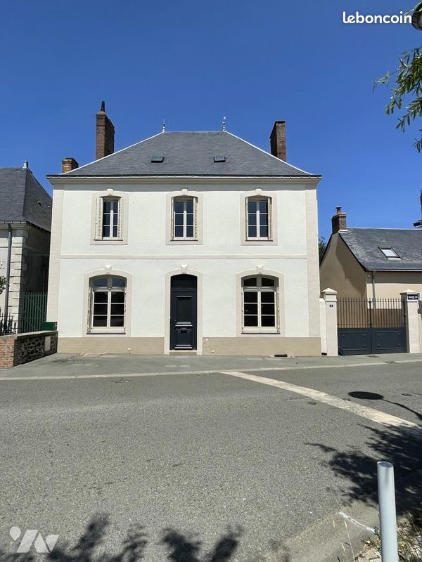 Maison 8 pièces 162 m² · à Neuville-sur-Sarthe · 162 m² · 416 000 €