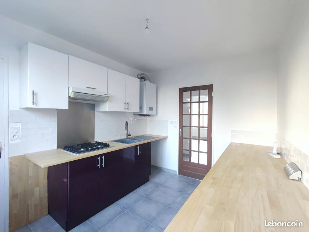 Appartement a louer saint-sebastien-sur-loire - 3 pièce(s) - 65 m2 - Surfyn