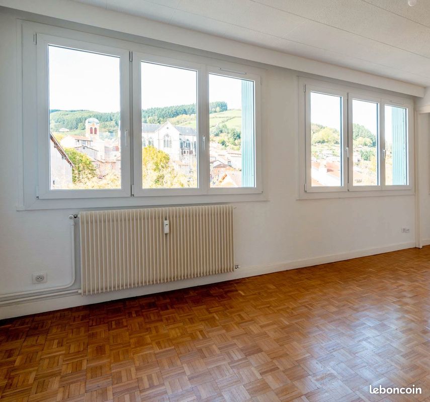 Appartement 4 pièces 71 m² · à Tarare · 71 m² · 750 €