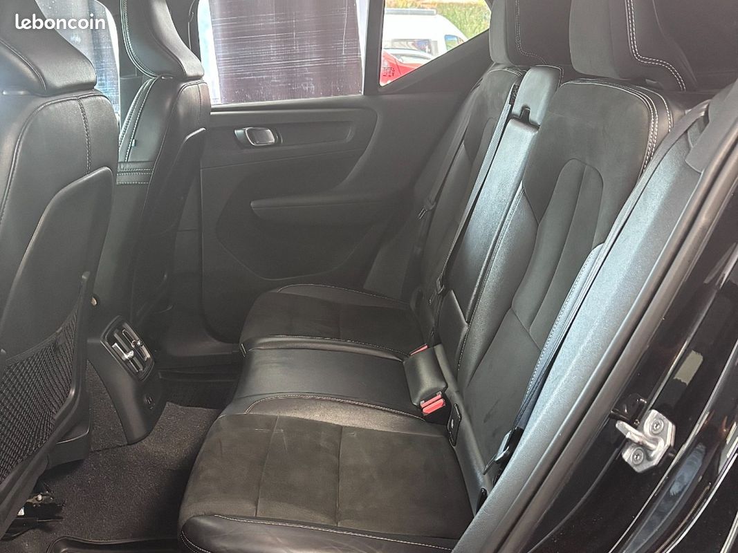 VOLVO XC40 T5 Recharge 180+82 ch DCT7 R-Design (image 13)