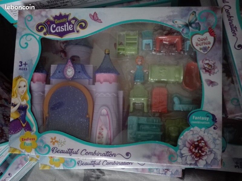 Devant chateaux avec accessoire (image 1)
