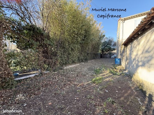 Terrain 160 m² Cadenet
