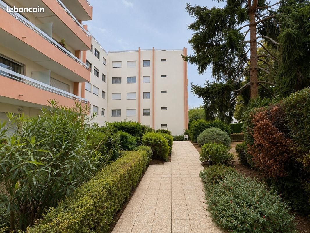 Appartement 2 pièces 53 m² · à Montgeron · 53 m² · 963 €/mois