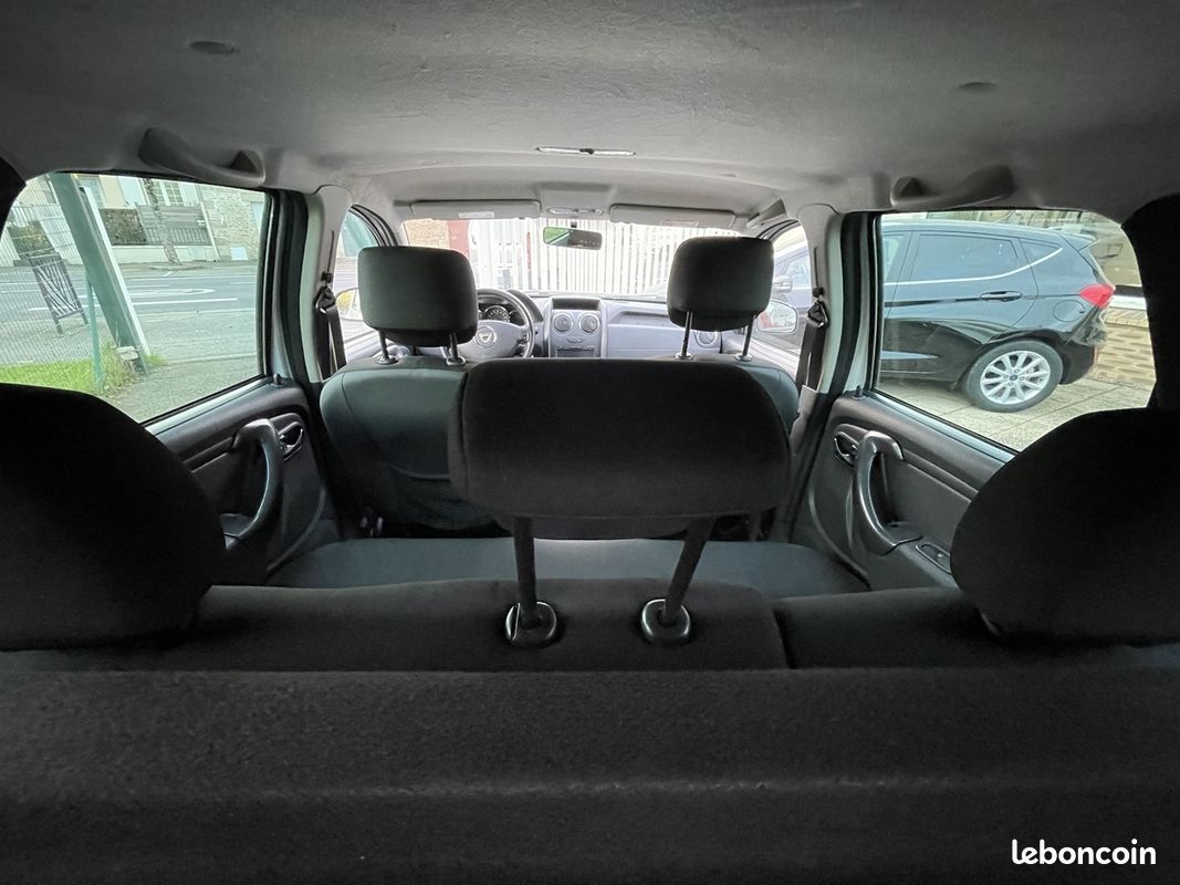 Dacia DUSTER 1.5 DCI 110CH PRESTIGE 4X2 (image 5)