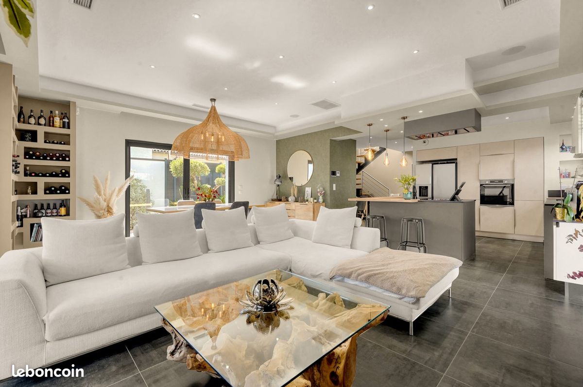 Maison 6 pièces 170 m² · à Merville · 170 m² · 439 000 €