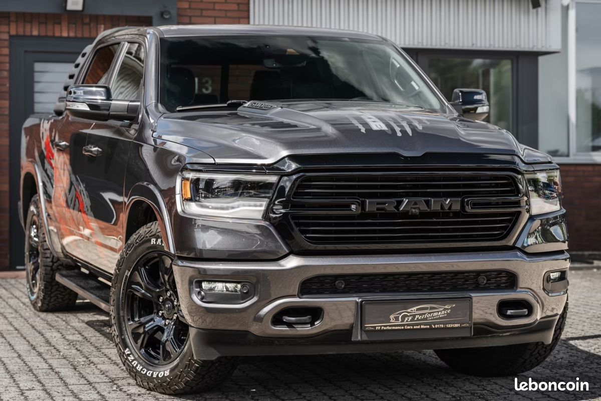 Dodge RAM 1500 Laramie eTorque GPL 5.7 V8 HEMI 401 ch 4x4 – Harman Kardon – Pano – 360° (image 1)