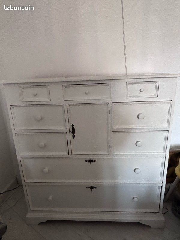 Commode bois massif (image 1)