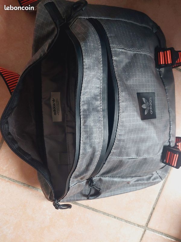 Sac banane adidas (image 2)