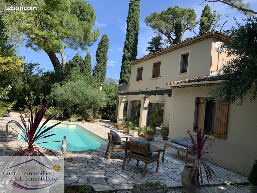 Maison 4 pièces 128 m² · à Cuers · 128 m² · 499 000 €