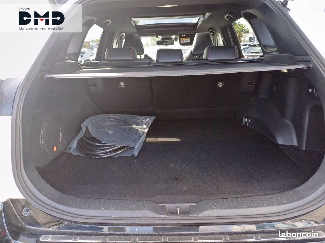 TOYOTA RAV4 Hybride Rechargeable AWD Design (image 12)