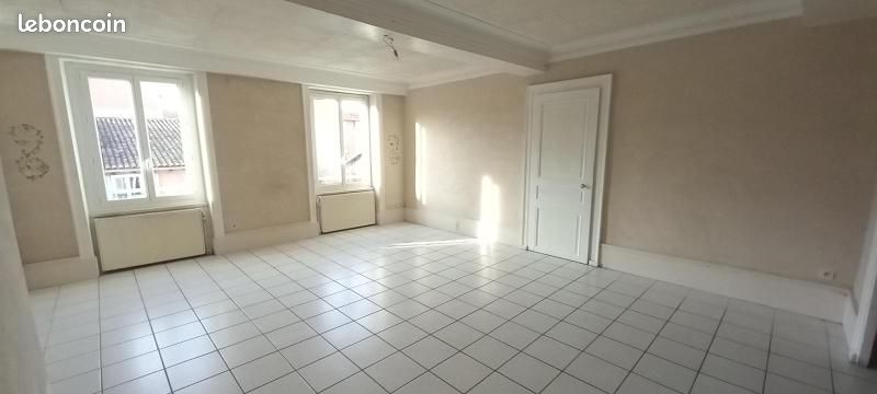 Appartement 3 pièces 60 m² · à Villefranche-sur-Saône · 60 m² · 499 €/mois