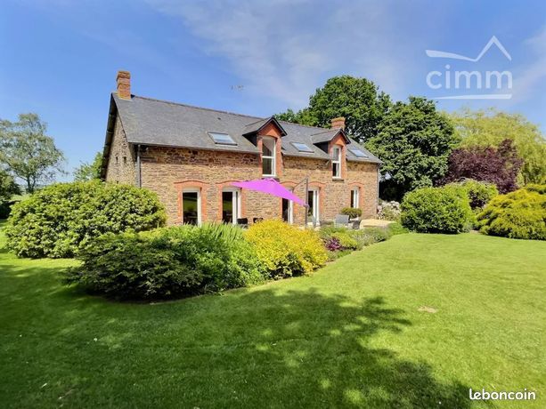 Maison 6 pièces 218 m²
